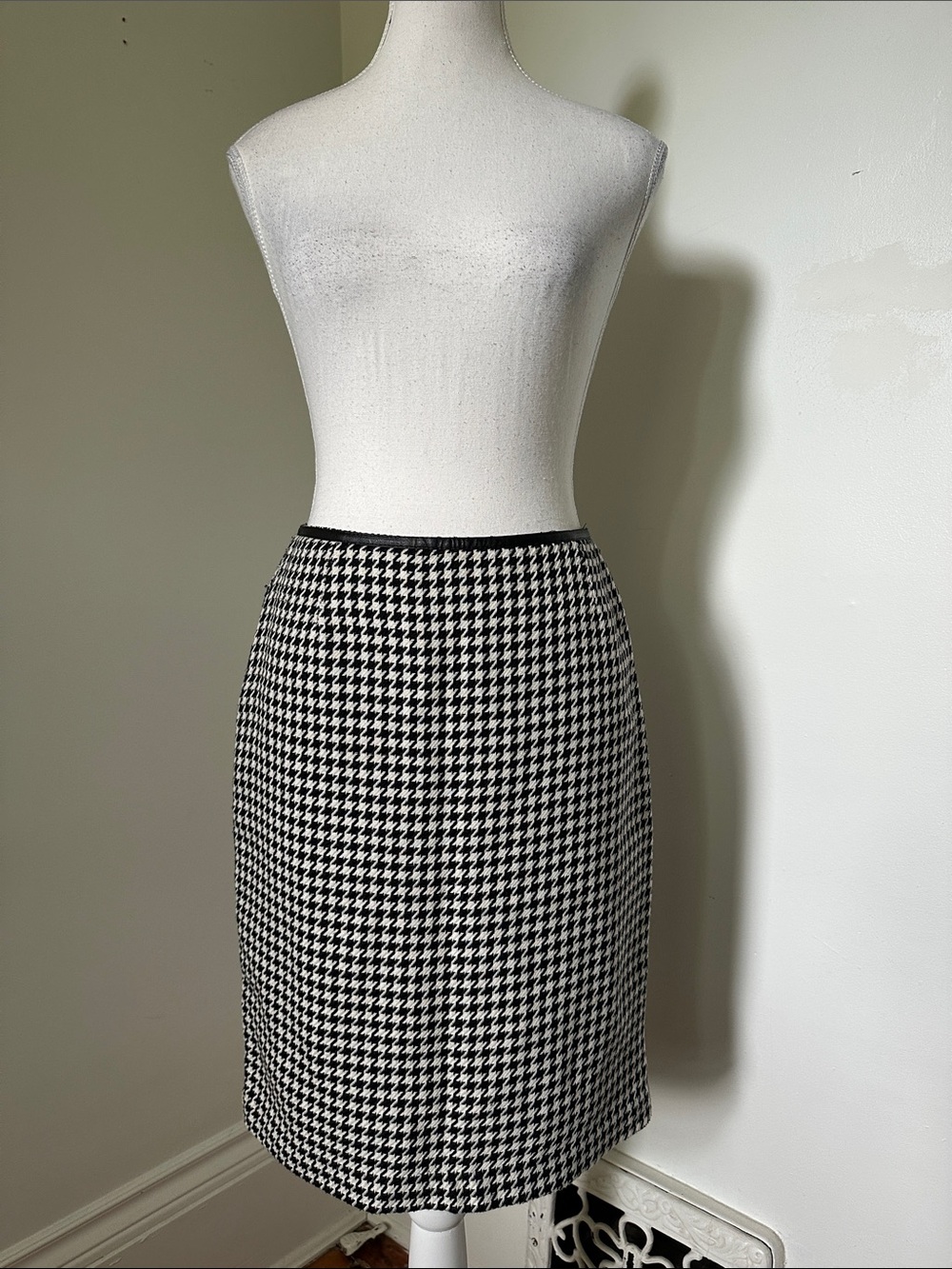 BEECHER BROOK Vintage Houndstooth Holiday Preppy Old Money Midi Skirt Sz 2